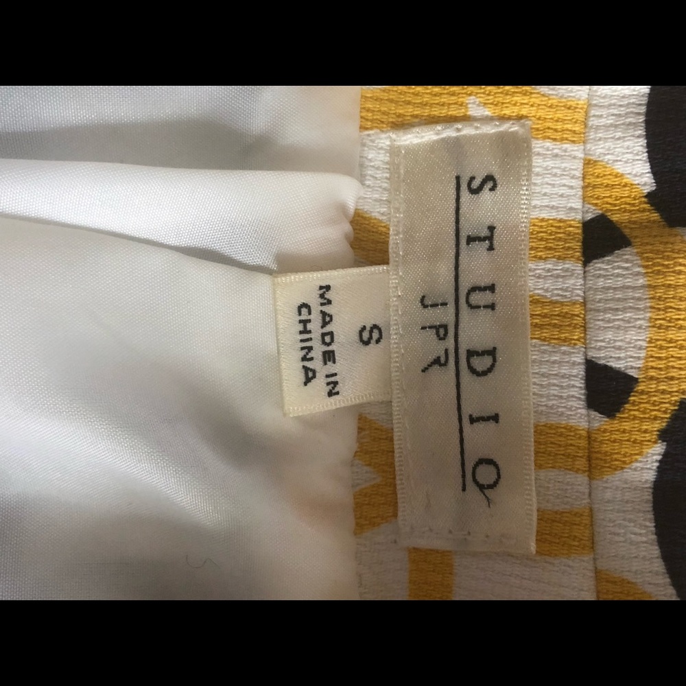 Trench coat - Picture 3 of 4
